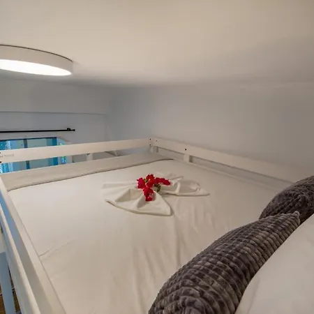 Fenia's Nest - Charming Sea Escape In Gaios, Paxos Nyaraló